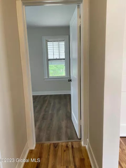 46 Marshall Ave, Schenectady, NY 12304 photo 21