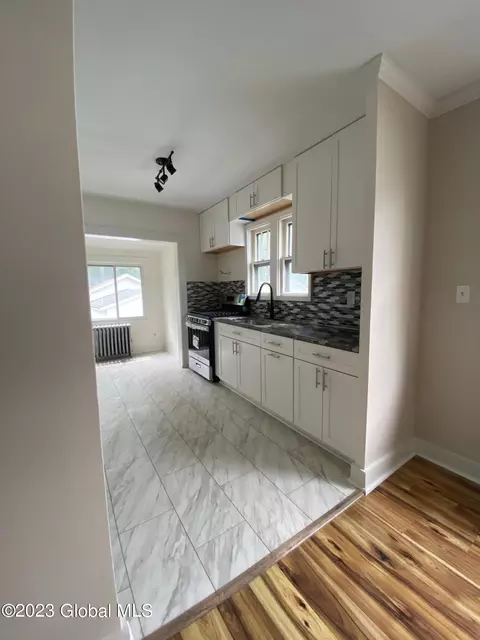 46 Marshall Ave, Schenectady, NY 12304 photo 12