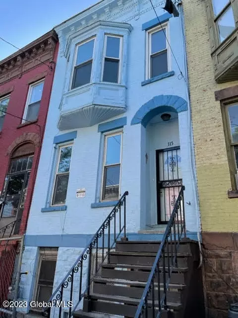 115 Lark St, Albany, NY 12210