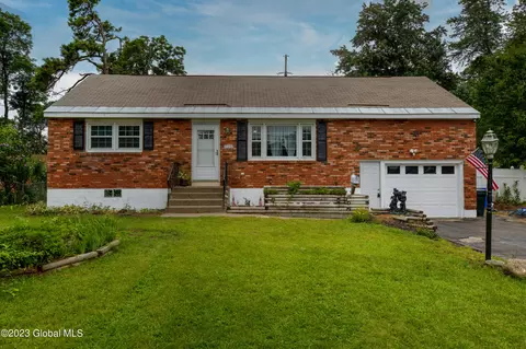 225 Mercer Ave, Schenectady, NY 12303