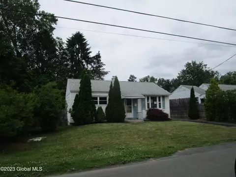 50 Rooney Ave, Albany, NY 12205