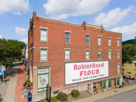 548 E Main St, Cobleskill, NY 12043 photo 80