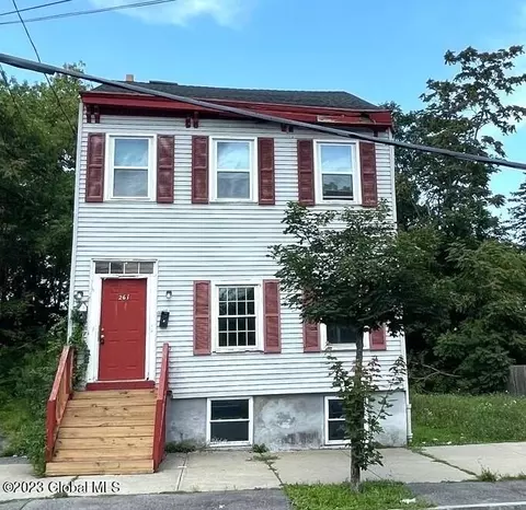 261 Livingston Ave, Albany, NY 12210