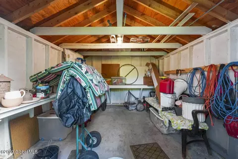 9 Bernard Place Pl, Glenmont, NY 12077 photo 34