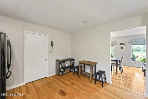 9 Bernard Place Pl, Glenmont, NY 12077 photo 15