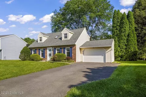 9 Bernard Place Pl, Glenmont, NY 12077 photo 26