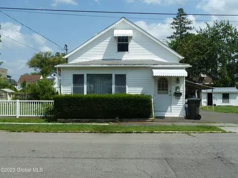152 Masten Ave, Cohoes, NY 12047