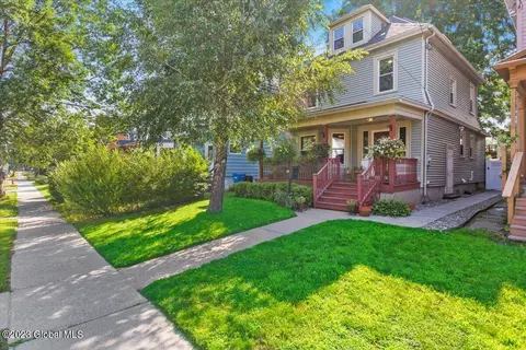 97 N Allen St, Albany, NY 12203