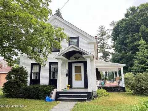 95 E Main St, Cambridge, NY 12816