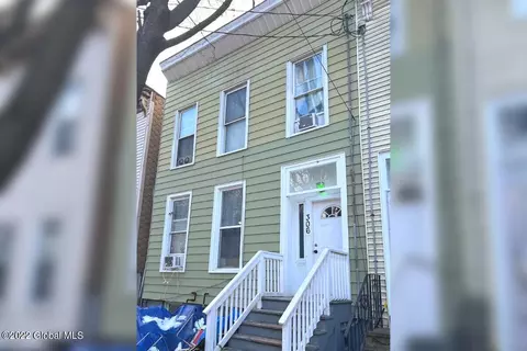 306 2nd St, Albany, NY 12206