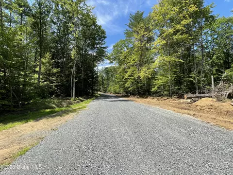 7 Adk Acres Prvt Rd #( 7), Edinburg, NY 12134