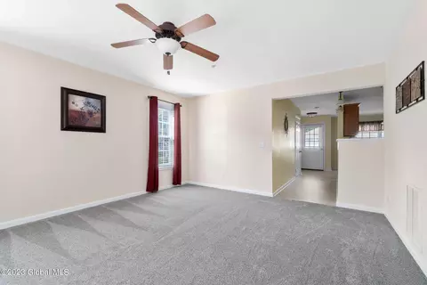 2000 Curry Rd # 37, Schenectady, NY 12303 photo 6