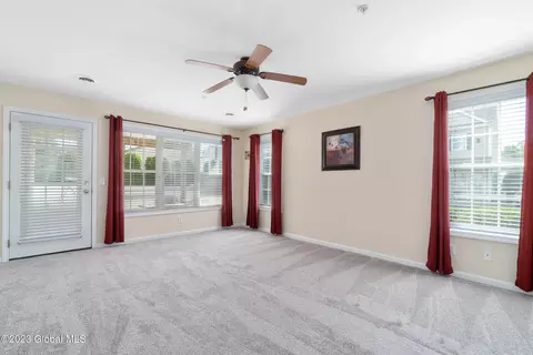 2000 Curry Rd # 37, Schenectady, NY 12303 photo 4