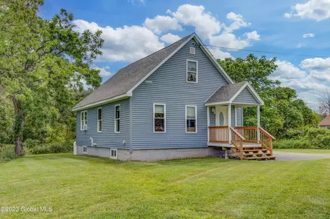 2412 State Highway 67, Johnstown, NY 12095