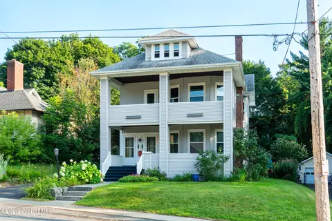 1533 Tibbits Ave, Troy, NY 12180