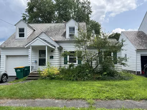 10 Jasper St, Hudson Falls, NY 12839