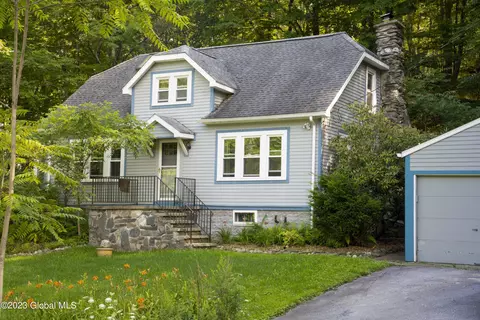 750 Salisbury Tpke, Rhinebeck, NY 12572