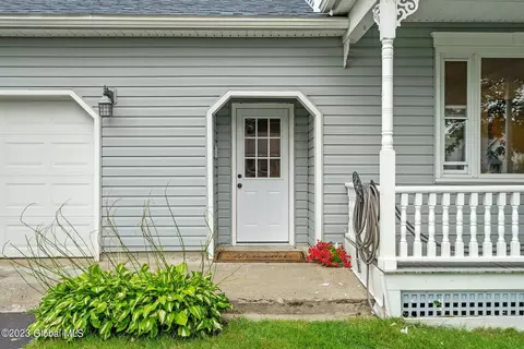2504 Augustine Ave, Schenectady, NY 12306 photo 27