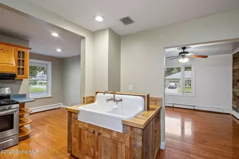 2504 Augustine Ave, Schenectady, NY 12306 photo 7