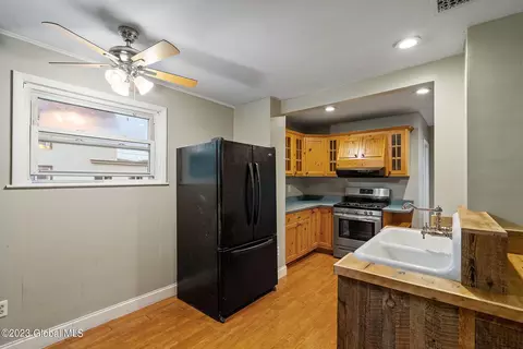 2504 Augustine Ave, Schenectady, NY 12306 photo 8