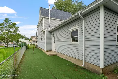 2504 Augustine Ave, Schenectady, NY 12306 photo 23