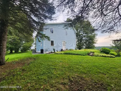 124 Crommie Rd, Cobleskill, NY 12043 photo 3