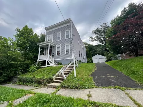 2324 17th St, Troy, NY 12180