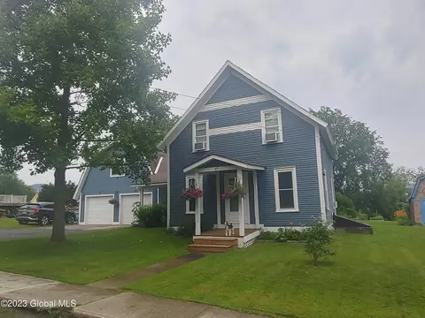 67 Cossey St, Ticonderoga, NY 12883