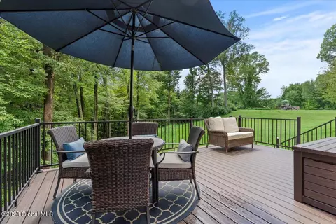 19 Eliot Dr, Slingerlands, NY 12159 photo 65