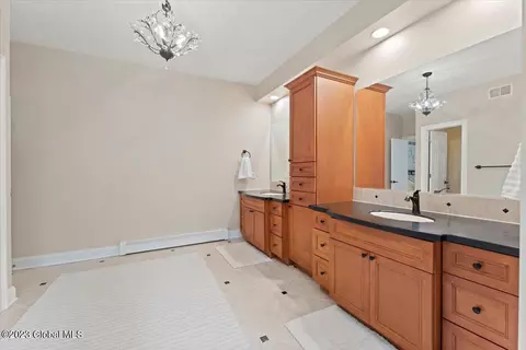 19 Eliot Dr, Slingerlands, NY 12159 photo 43