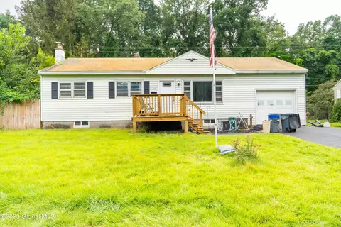 27 Hanifin Ave, Albany, NY 12205