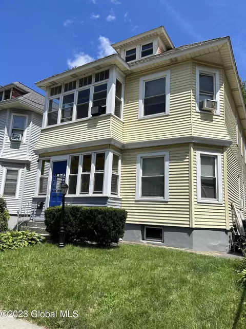 18 S Dove St, Albany, NY 12202