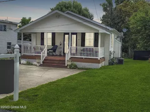 2 Louis St, Cohoes, NY 12047