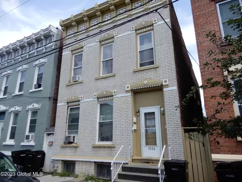 1048 5th Ave, Troy, NY 12180