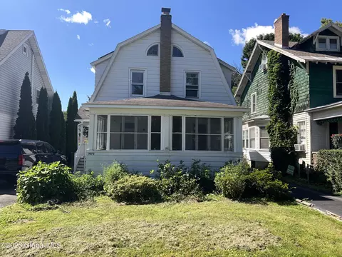 1073 Maryland Ave, Schenectady, NY 12308