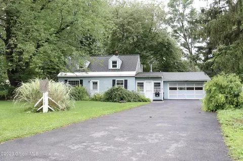 1118 Inner Dr, Schenectady, NY 12303 photo 2