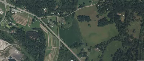 110 Us 9 # l25, Hudson, NY 12534