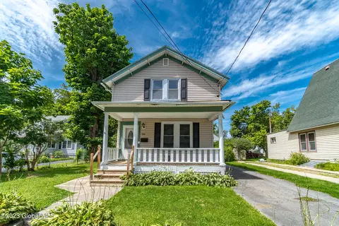 304 S Ten Broeck St, Schenectady, NY 12302