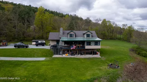 2887 State Route 22a, Hampton, NY 12837