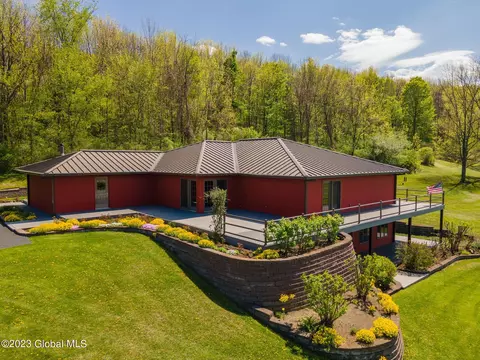106 Ski Tow Rd, Cobleskill, NY 12043