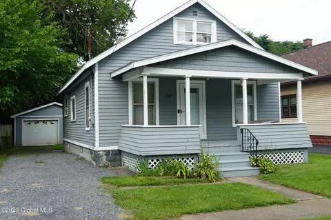 207 Bruce St, Scotia, NY 12302