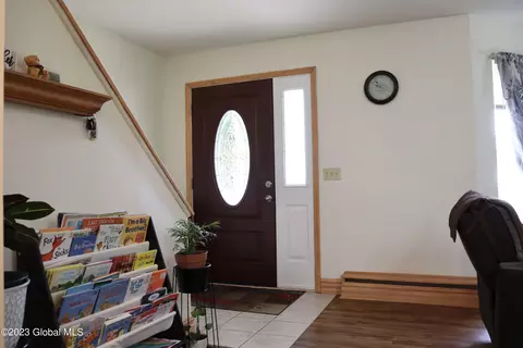 459 Alexander St, Schenectady, NY 12308 photo 8