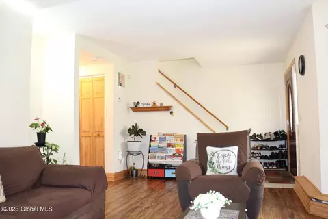 459 Alexander St, Schenectady, NY 12308 photo 7