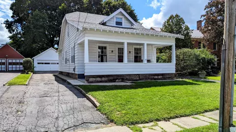 5 Lawton Ave, Glens Falls, NY 12801
