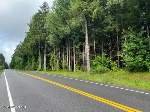 5 County Highway 122, Gloversville, NY 12078