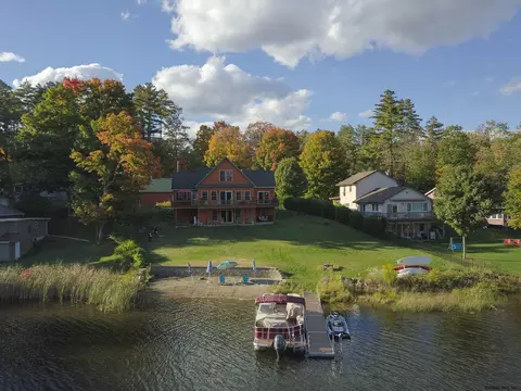 2085 Red Johnston Way, Fort Ann, NY 12827