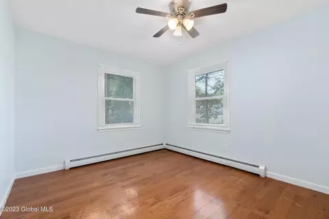 2811 Curry Rd, Schenectady, NY 12303 photo 15