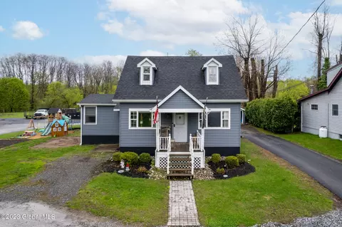 771 Duanesburg Rd, Schenectady, NY 12306