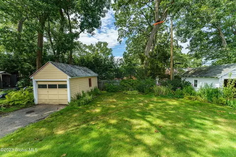 1235 Garner Ave, Schenectady, NY 12309 photo 35