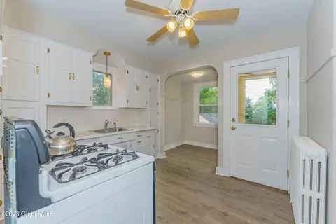 1235 Garner Ave, Schenectady, NY 12309 photo 14